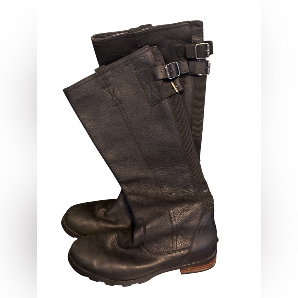 Sorel Emelie Black Leather Ladies Boots with Buckle Detail 7.5